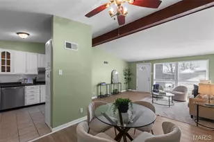 1325 Kappel Dr, Saint Louis, MO 63135 - Photo 8