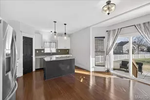 508 Country Chase Dr, Lake Saint Louis, MO 63367 - Photo 8