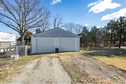 115 Foxworth Avenue, St Robert, MO 65584 - Photo 2