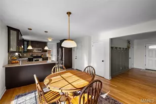 11842 Sunlind, Sunset Hills, MO 63127 - Photo 8