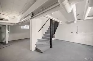 831 S Harrison Ave, Kirkwood, MO 63122 - Photo 32