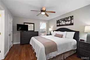 1969 Greenglen, Saint Louis, MO 63122 - Photo 2