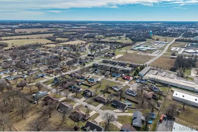 218 Hillside Court, Lebanon, MO 65536 - Photo 70