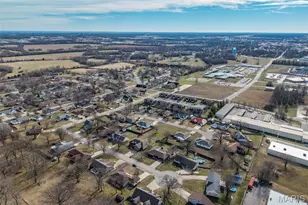 218 Hillside Ct, Lebanon, MO 65536 - Photo 70