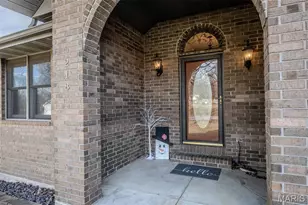 218 Hillside Ct, Lebanon, MO 65536 - Photo 4