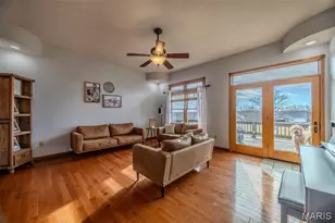 218 Hillside Ct, Lebanon, MO 65536 - Photo 8