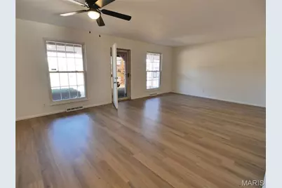 1258 Belgrove Drive, Saint Louis, MO 63137 - Photo 2