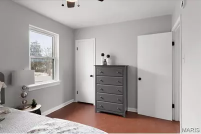 6800 Stratford Avenue, Saint Louis, MO 63121 - Photo 12