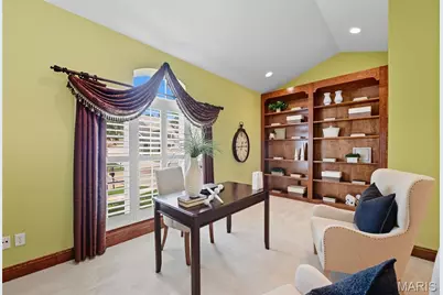 153 Kendall Bluff Court, Chesterfield, MO 63017 - Photo 24