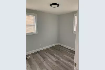 52 Marquette Drive, Florissant, MO 63031 - Photo 8