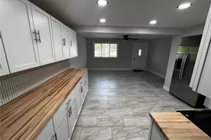 52 Marquette Dr, Florissant, MO 63031 - Photo 8