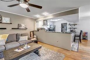 1730 Parktree Ln, Saint Louis, MO 63138 - Photo 16