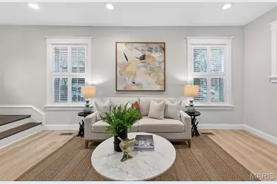 6810 Pershing Avenue, University City, MO 63130 - Photo 8