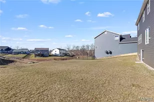 217 Hidden Bluffs Dr, Lake Saint Louis, MO 63367 - Photo 58