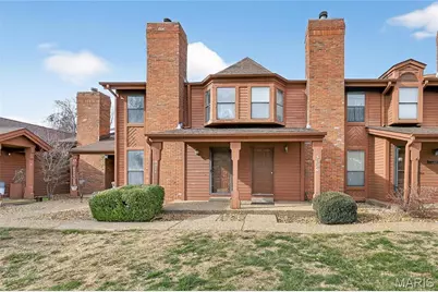 3022 Duclair Parkway, Saint Charles, MO 63303 - Photo 1