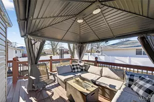 893 Napoli Dr, Ballwin, MO 63021 - Photo 38