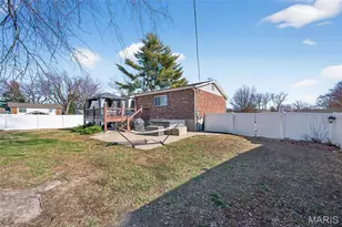 893 Napoli Dr, Ballwin, MO 63021 - Photo 40