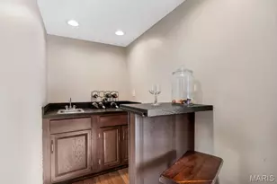 710 Briarfarm Ln, Kirkwood, MO 63122 - Photo 8