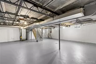 1036 Groby Rd, University City, MO 63130 - Photo 18