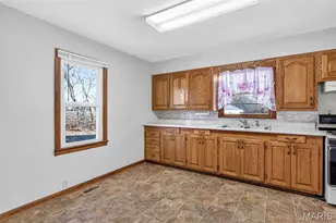 536 Pine St, Farmington, MO 63640 - Photo 22
