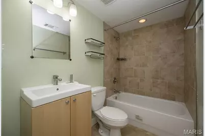 4220 McPherson Avenue #304, Saint Louis, MO 63108 - Photo 18