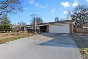 2449 Janet Dr, Cape Girardeau, MO 63701 - Photo 2