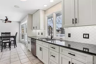 5914 Shortleaf Ct, Mehlville, MO 63128 - Photo 14