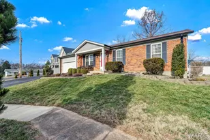 4727 Ringer Rd, Saint Louis, MO 63129 - Photo 4