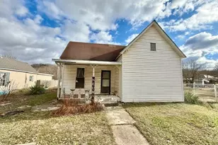 1212 Lindell Ave, Hannibal, MO 63401 - Photo 2