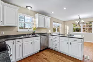 1121 Madison 92103, Fredericktown, MO 63645 - Photo 10