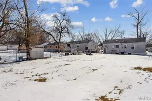 9255 Leith Ave, Woodson Terrace, MO 63134 - Photo 18