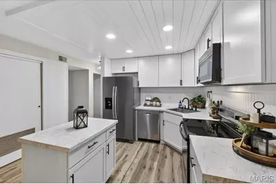 1400 Heritage Landing #203, Saint Charles, MO 63303 - Photo 6