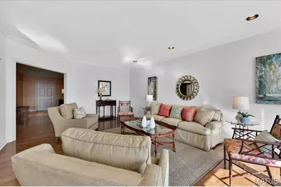 750 S Hanley Road #54, Saint Louis, MO 63105 - Photo 6