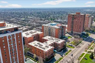 750 S Hanley Rd, Saint Louis, MO 63105 - Photo 56