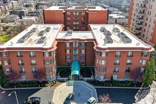 750 S Hanley Rd, Saint Louis, MO 63105 - Photo 46