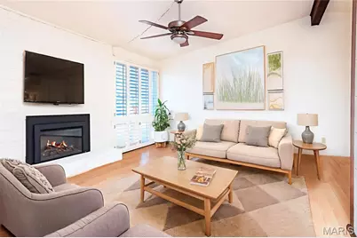 948 Volz Drive, Crestwood, MO 63126 - Photo 2