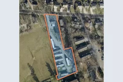 530 Hall Street, Troy, MO 63379 - Photo 1