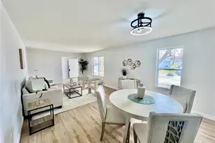 1921 Lakeheights Ln, Unincorporated, MO 63138 - Photo 4