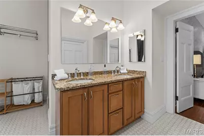 2335 Whittemore Place, Saint Louis, MO 63104 - Photo 26