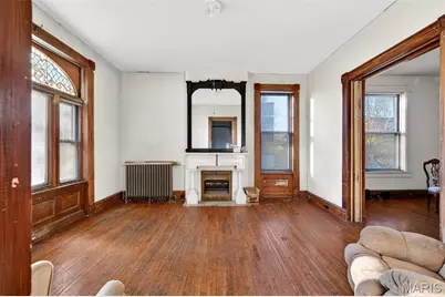 1827 S Compton Avenue, Saint Louis, MO 63104 - Photo 8