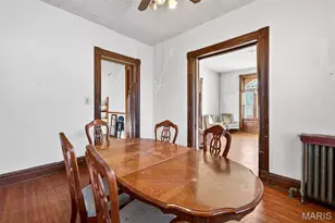 1827 S Compton Ave, Saint Louis, MO 63104 - Photo 12