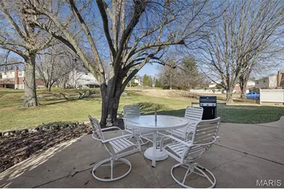 1529 Woodroyal East Drive, Chesterfield, MO 63017 - Photo 24