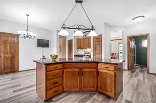 3957 Secretariat Dr, Florissant, MO 63034 - Photo 22