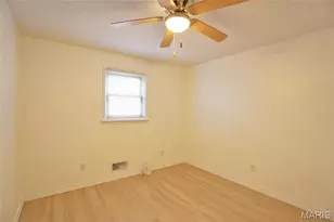 421 W 9th St, Hermann, MO 65041 - Photo 24