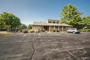 741 Ridgeside Dr, Ballwin, MO 63021 - Photo 34