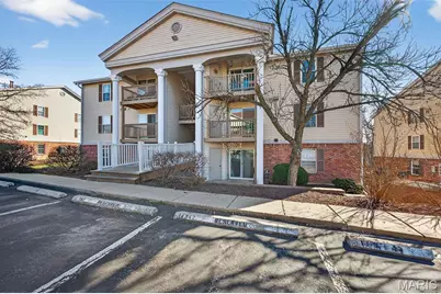 741 Ridgeside Drive #B, Ballwin, MO 63021 - Photo 2