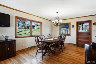 1321 Marbendale Ct, Kirkwood, MO 63122 - Photo 18