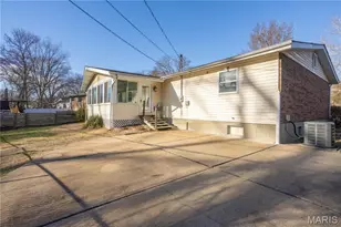 11042 Wylestone Ct, Sappington, MO 63126 - Photo 28