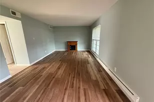 846 Dumont Pl, Saint Louis, MO 63125 - Photo 2