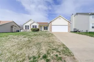 2143 Alexandria Row, O'Fallon, MO 63368 - Photo 2